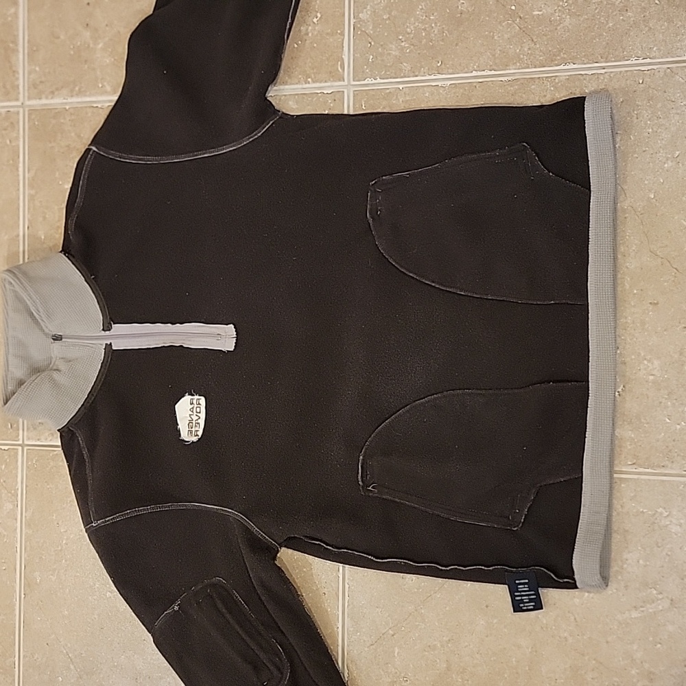 Half Zip Pullover that Reads Range Rover - Picture 11 of 11
